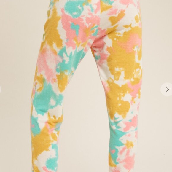 111 $22. Live Start, NWT 2piece lounge set Open back Top and Jogger - Picture 10 of 10